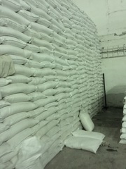 Компания производитель продает сахар на экспорт Украина
